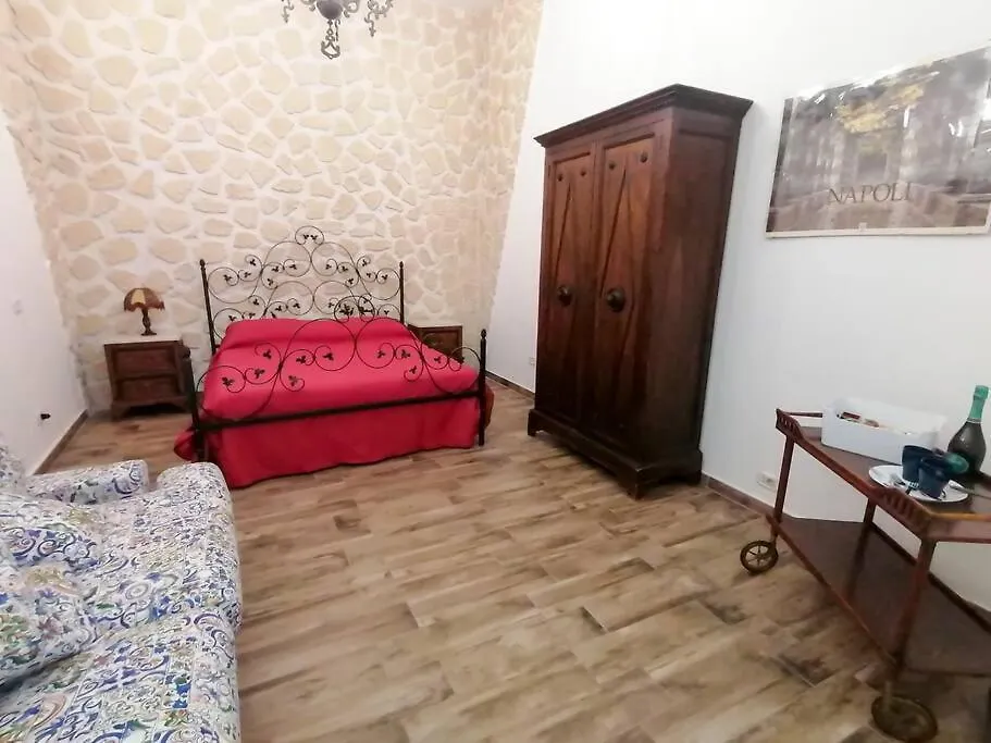 Domus Carbonari Apartment Naples