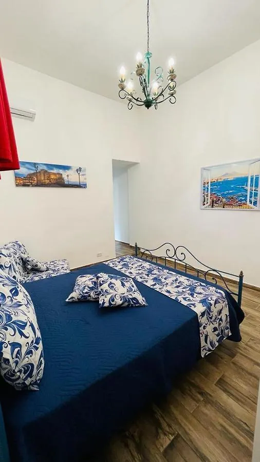 Domus Carbonari Apartment Naples Italy