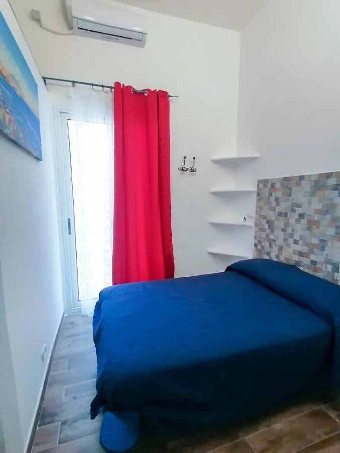 Appartamento Domus Carbonari Napoli 0*,